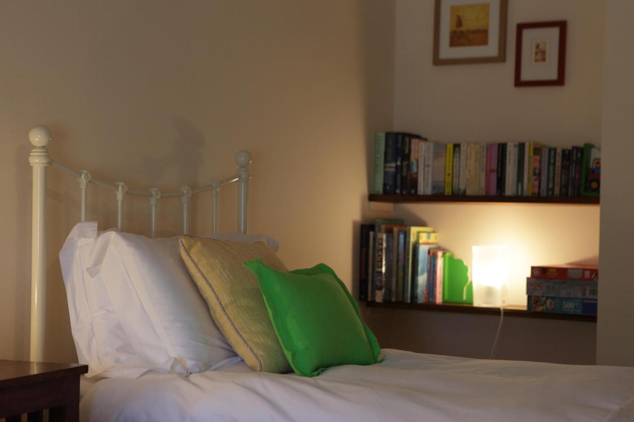 Glasbury Glanhenwye Courtyard Cottages מראה חיצוני תמונה