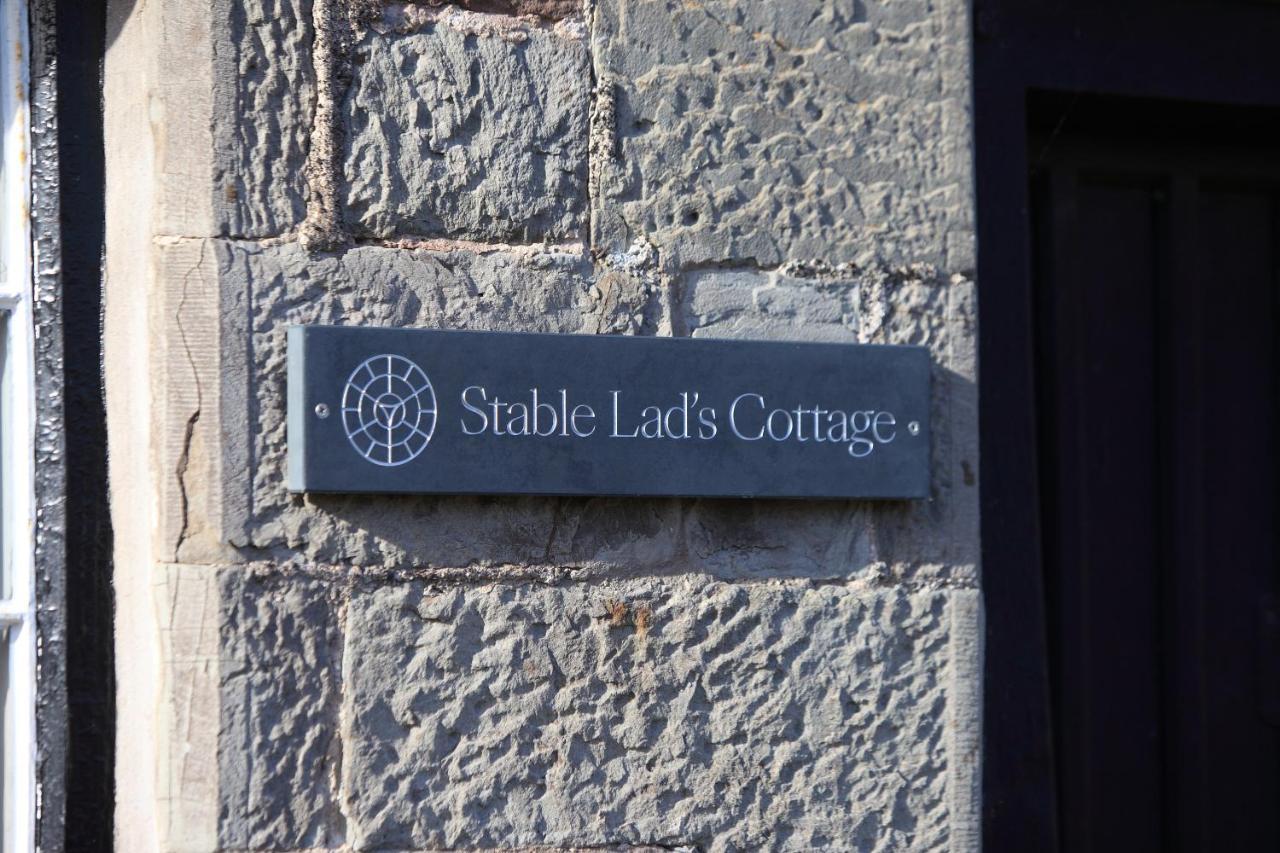 Glasbury Glanhenwye Courtyard Cottages מראה חיצוני תמונה