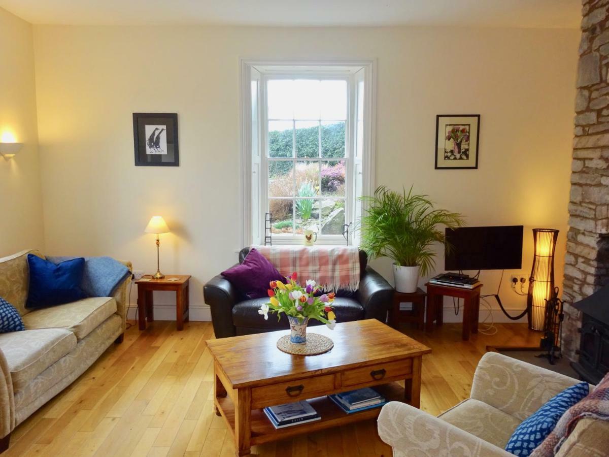 Glasbury Glanhenwye Courtyard Cottages מראה חיצוני תמונה