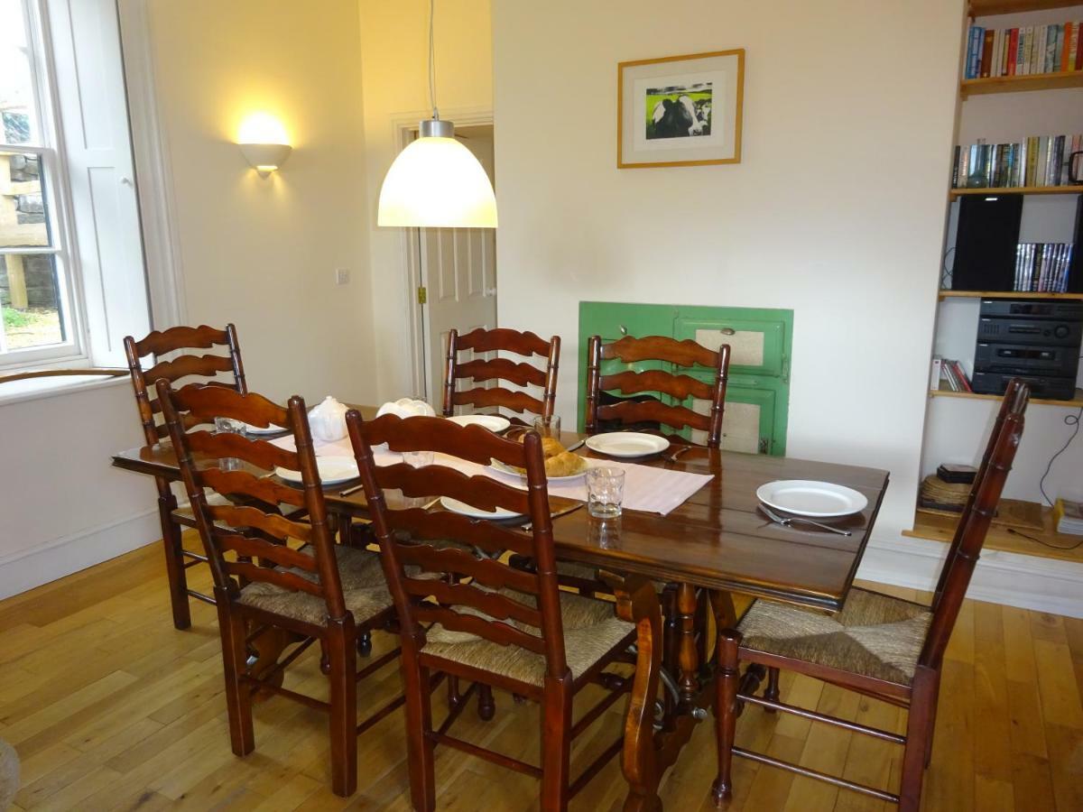 Glasbury Glanhenwye Courtyard Cottages מראה חיצוני תמונה