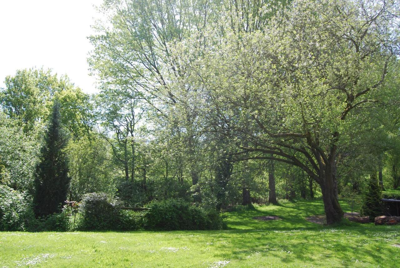 Glasbury Glanhenwye Courtyard Cottages מראה חיצוני תמונה